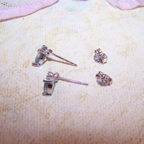 Vintage 14K Gold 1.12CT TW Diamond Blue Quartz Stud Earrings - Posts with Nuts - Picture 8 of 8